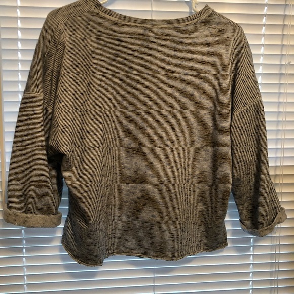 Victoria’s secret sweatshirt - Picture 3 of 3